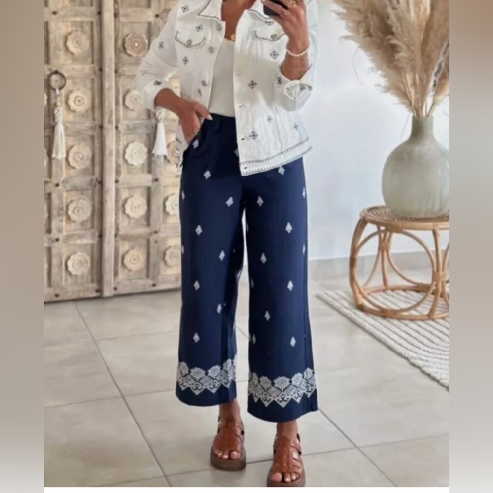 Zara Navy Blue Embroidered Culottes Size Large - Picture 6 of 14